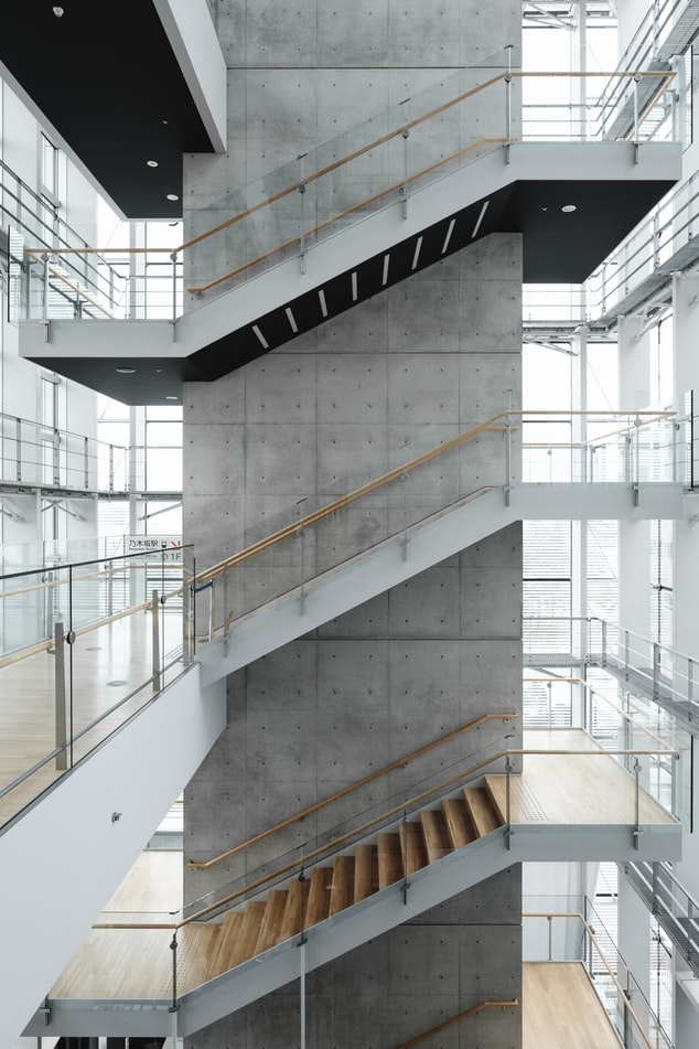 Glass balustrades in a commercial building